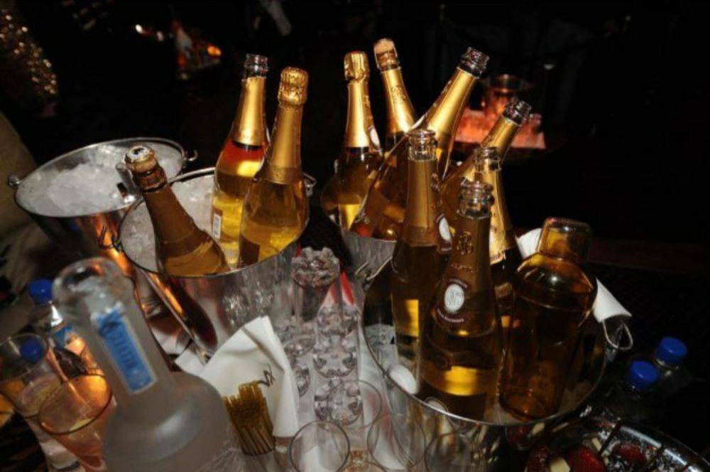 New Karibbean City | night club | 1408 Webster St, Oakland, CA 94612, USA | 5102510769 OR +1 510-251-0769