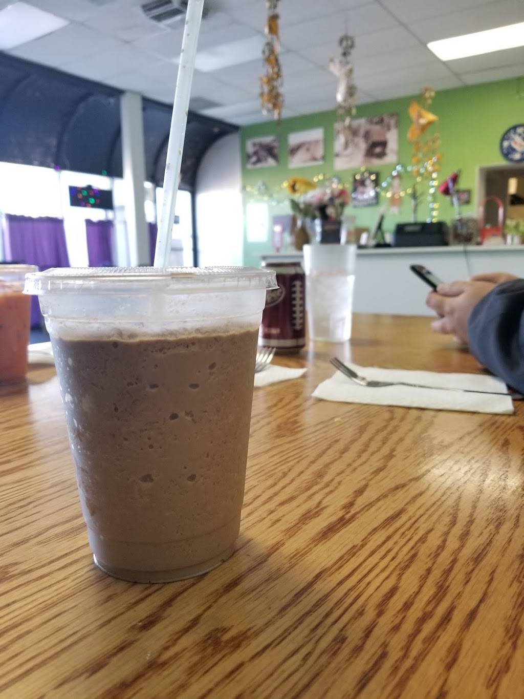 Vandas Thai Kitchen | restaurant | 39470 170th St E C, Palmdale, CA 93591, USA | 6612642710 OR +1 661-264-2710