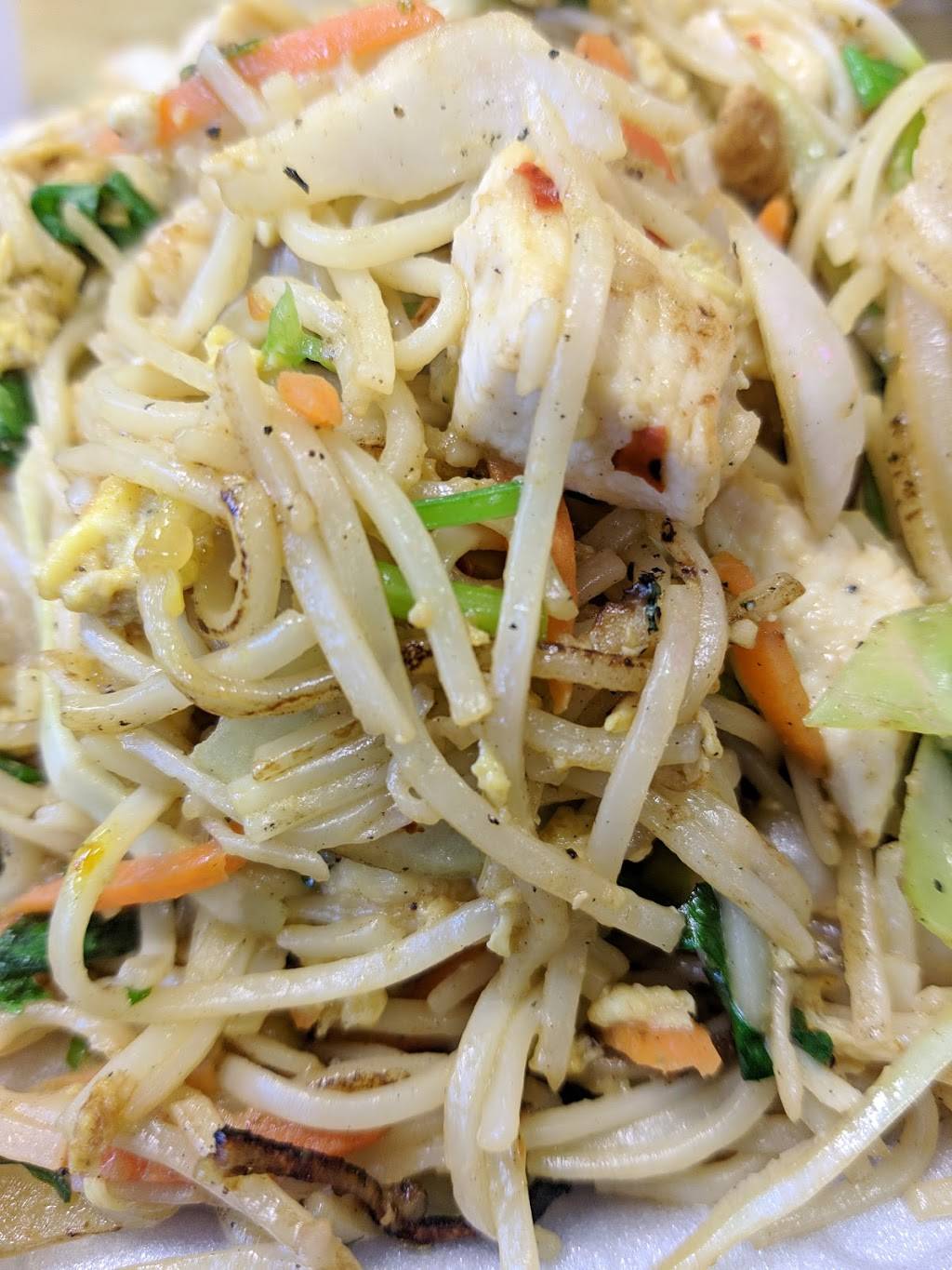 Calcutta Wok | restaurant | 1585 Oak Tree Road, Iselin, NJ 08830, USA | 7323794655 OR +1 732-379-4655