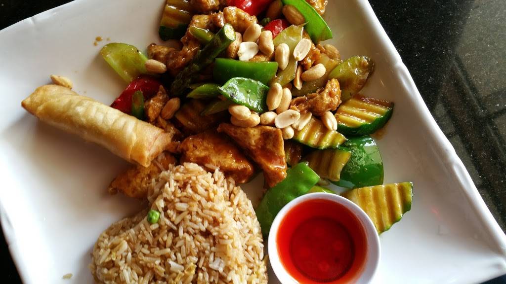 East Moon Asian Bistro | restaurant | 5725 Richards Valley Rd, Ellicott City, MD 21043, USA | 4103138088 OR +1 410-313-8088