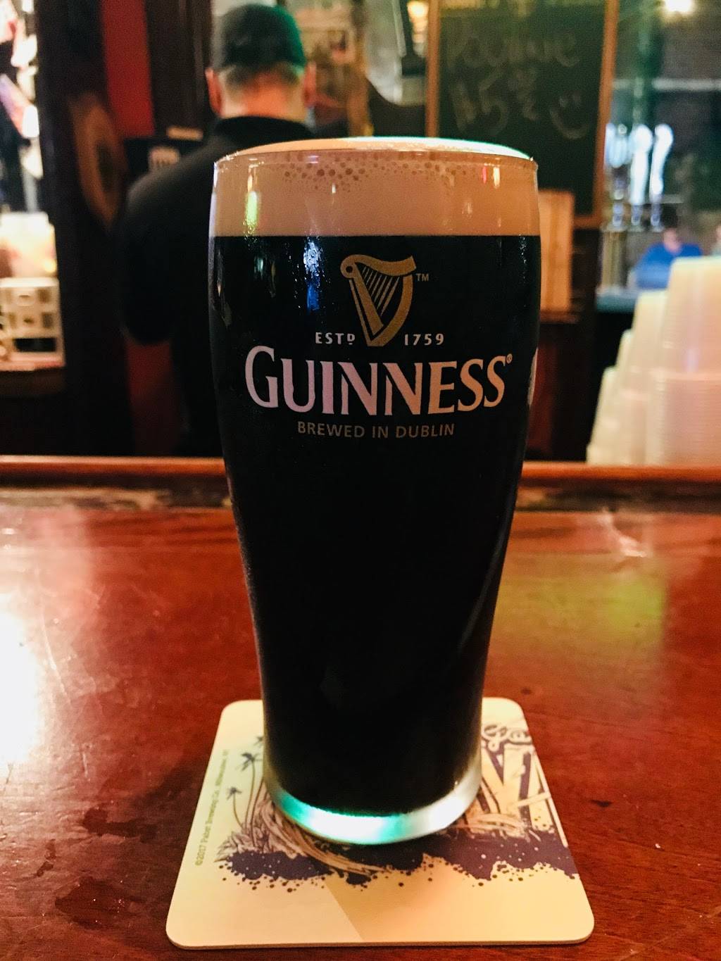 The Dubliner Irish Pub | restaurant | 2307 W Azeele St, Tampa, FL 33609, USA | 8132582257 OR +1 813-258-2257