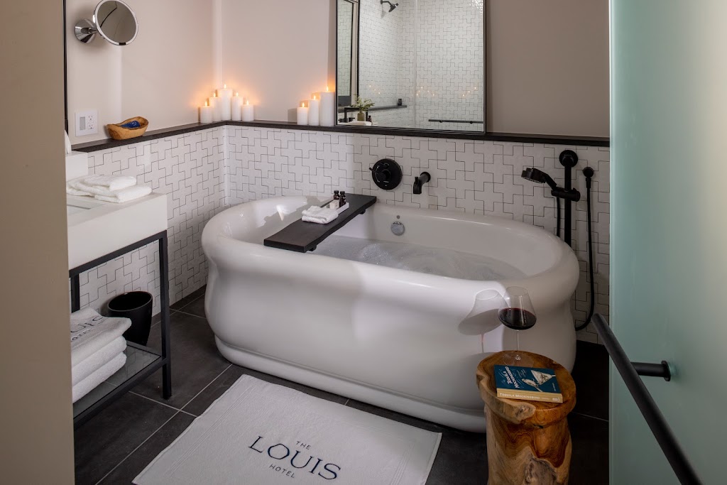 The Louis Hotel | restaurant | 3 Cross St, Wilson, AR 72395, USA | 8706556001 OR +1 870-655-6001