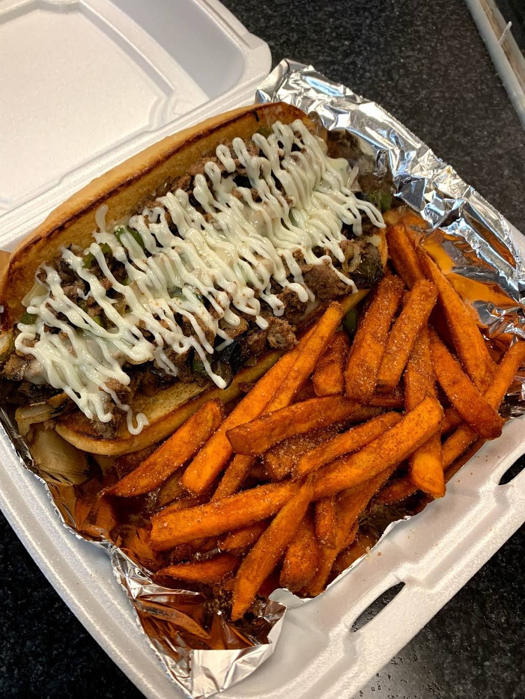 7 Cravings | restaurant | 3101 West 25th St Off, Clark Ave, Cleveland, OH 44109, USA | 2163314350 OR +1 216-331-4350