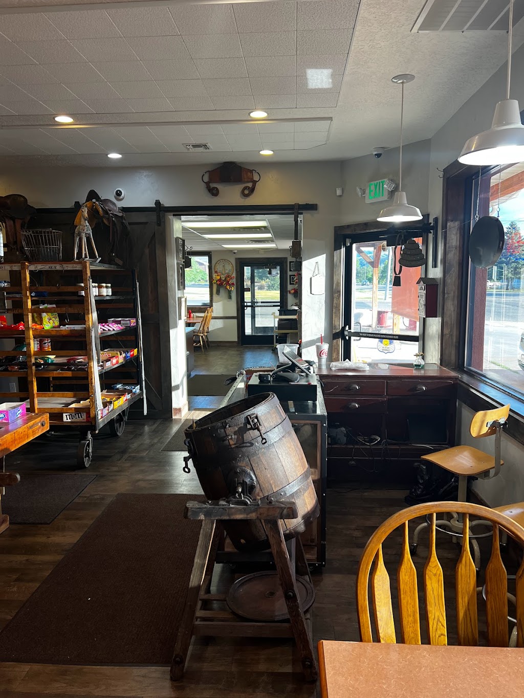 Stillwater Café | restaurant | 8990 UT-165, Paradise, UT 84328, USA | 4359326104 OR +1 435-932-6104