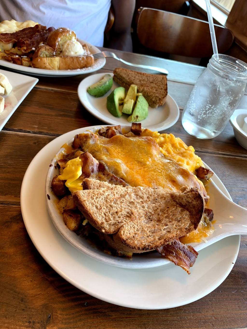 Barn 34 | restaurant | 3400 Coastal Hwy, Ocean City, MD 21842, USA | 4102895376 OR +1 410-289-5376