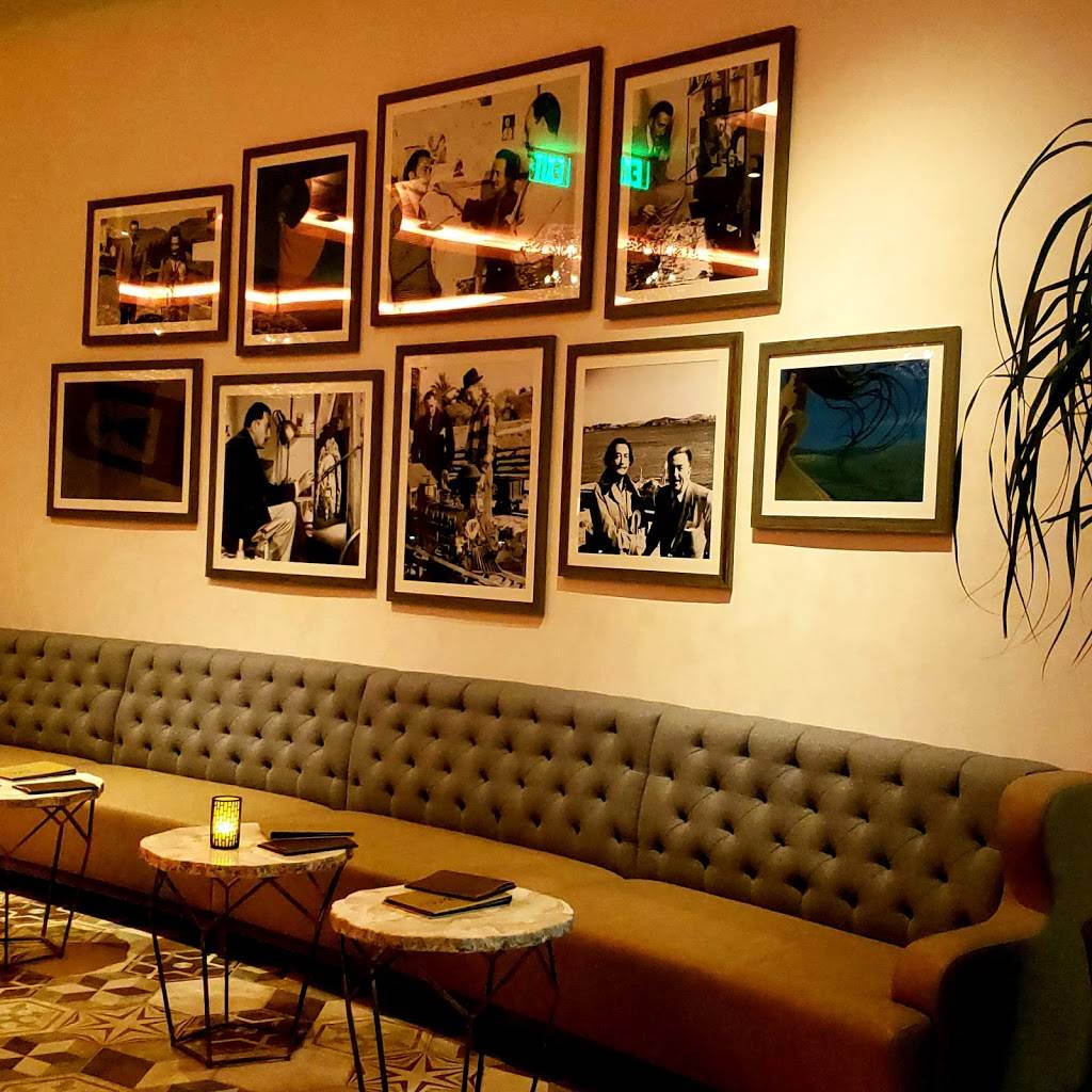 Dahlia Lounge | night club | 1000 Buena Vista Dr, Lake Buena Vista, FL 32830, USA | 4079347639 OR +1 407-934-7639