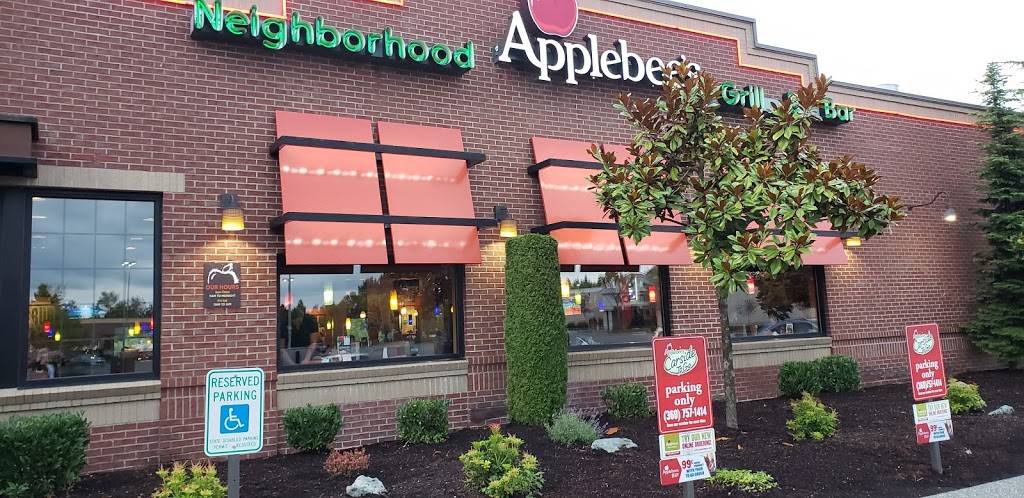 Applebees Grill + Bar | restaurant | 188 Cascade Mall Dr, Burlington, WA 98233, USA | 3607571414 OR +1 360-757-1414
