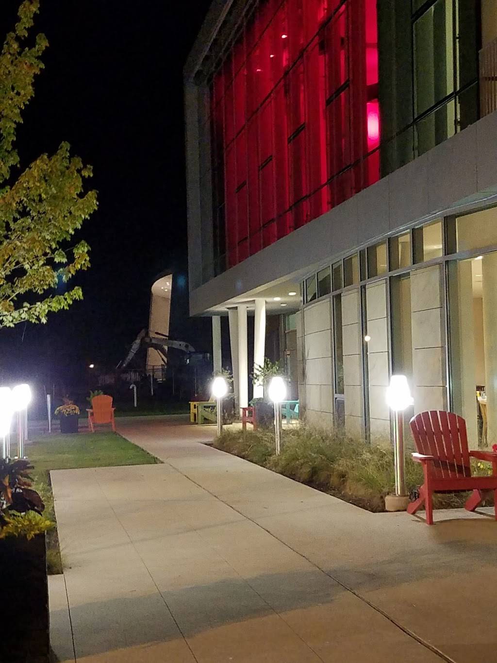 The Hotel at Oberlin | restaurant | 10 E College St, Oberlin, OH 44074, USA | 4407757001 OR +1 440-775-7001