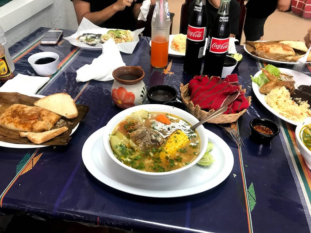 Los Chapines Restaurant | restaurant | 2055 SE Tualatin Valley Hwy, Hillsboro, OR 97123, USA | 5036408018 OR +1 503-640-8018