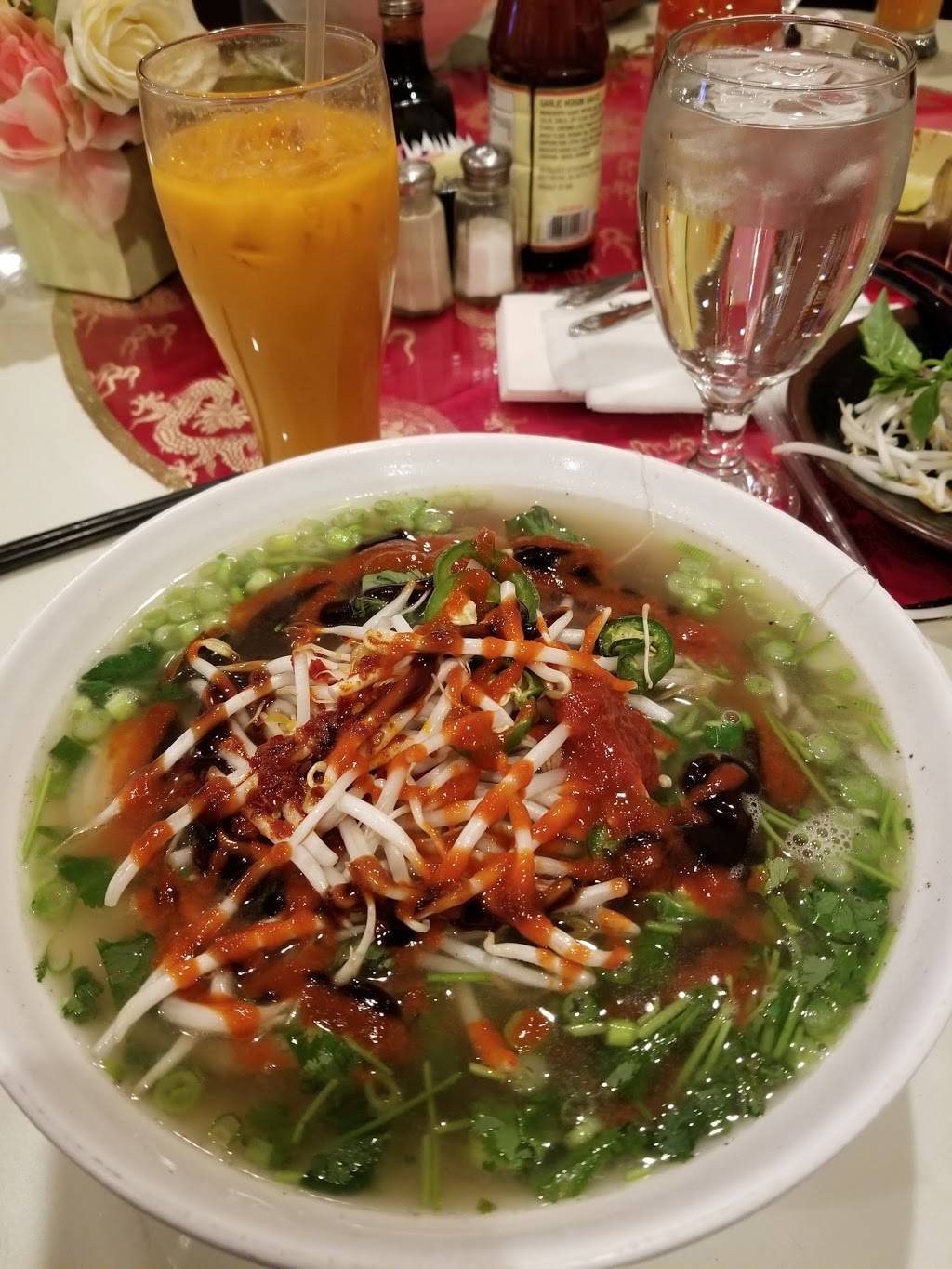 Golden Dragon Asian Bistro | restaurant | 1120 St Marks Church Rd, Burlington, NC 27215, USA | 3365861838 OR +1 336-586-1838