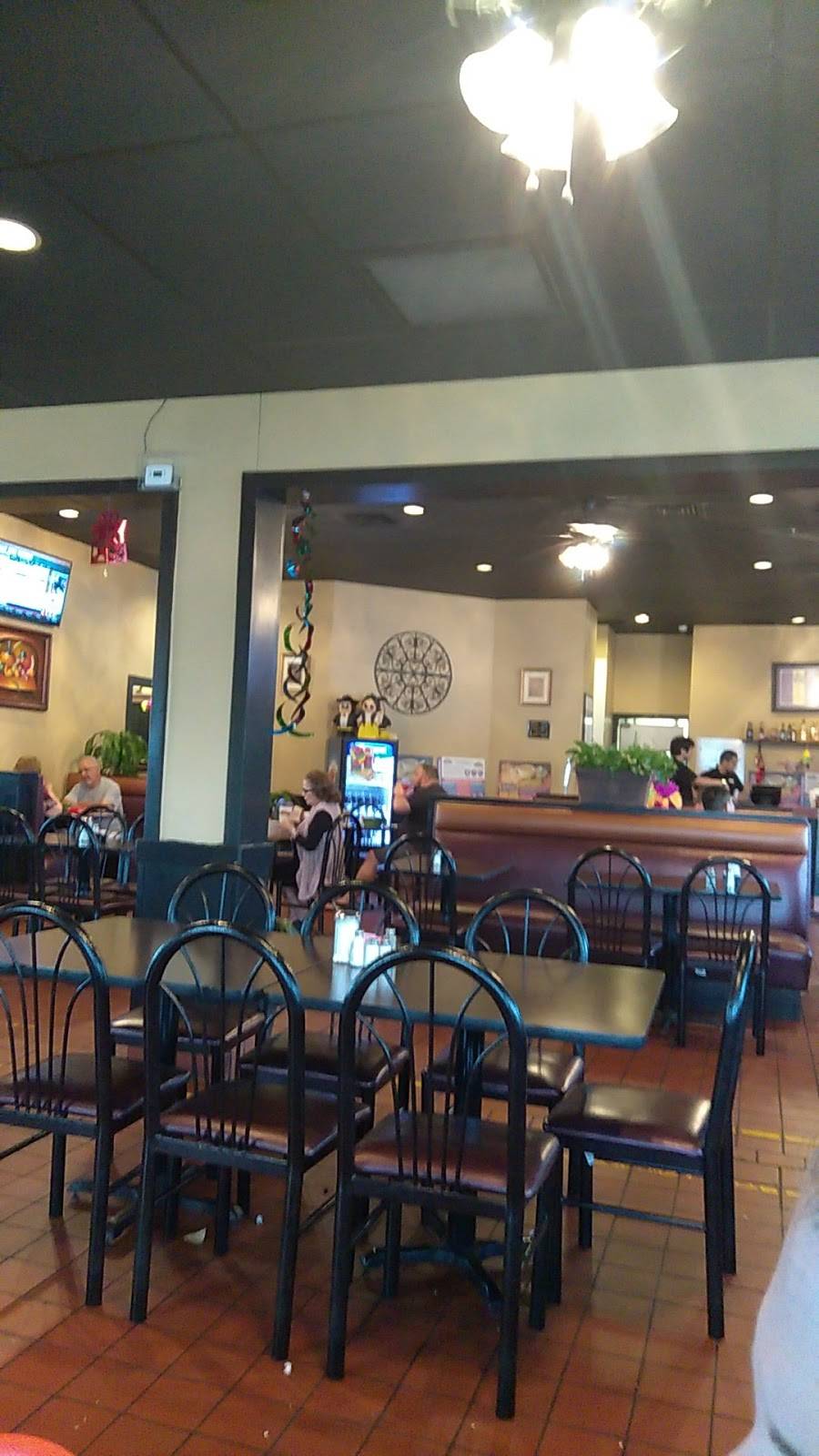 Las Palapas | restaurant | 5525 Tezel Rd, San Antonio, TX 78250, USA | 2106827063 OR +1 210-682-7063