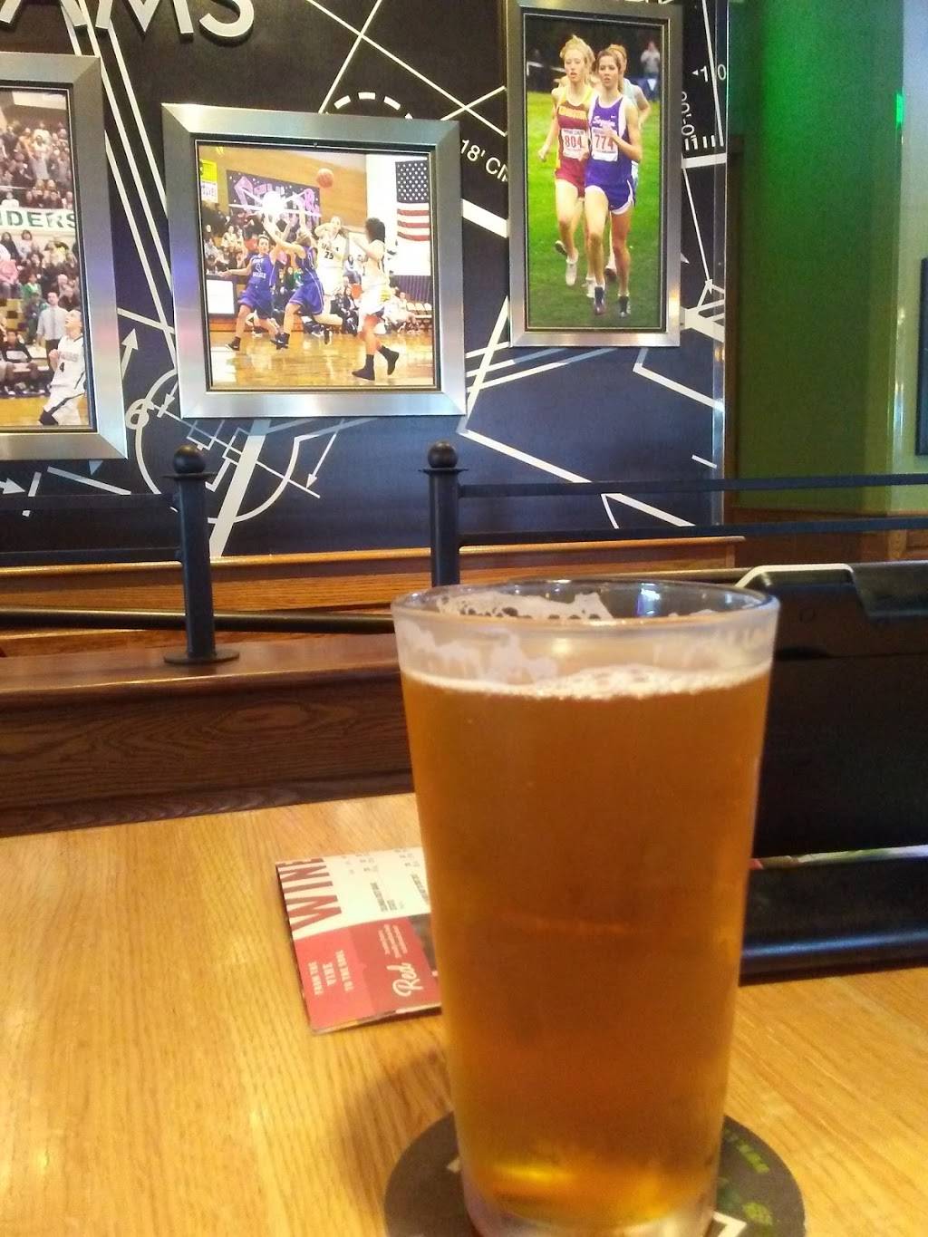 Applebees Grill + Bar | restaurant | 130 River Rd, Sequim, WA 98382, USA | 3606839090 OR +1 360-683-9090