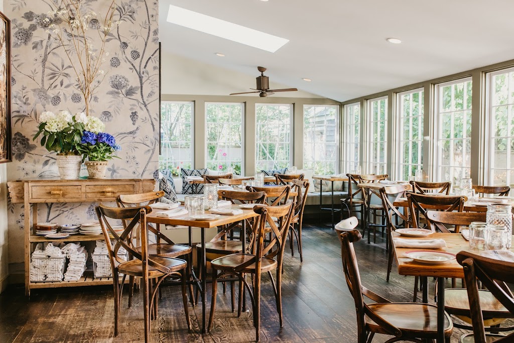 The Proprietors bar & table | restaurant | 9 India St, Nantucket, MA 02554, USA | 5082287477 OR +1 508-228-7477