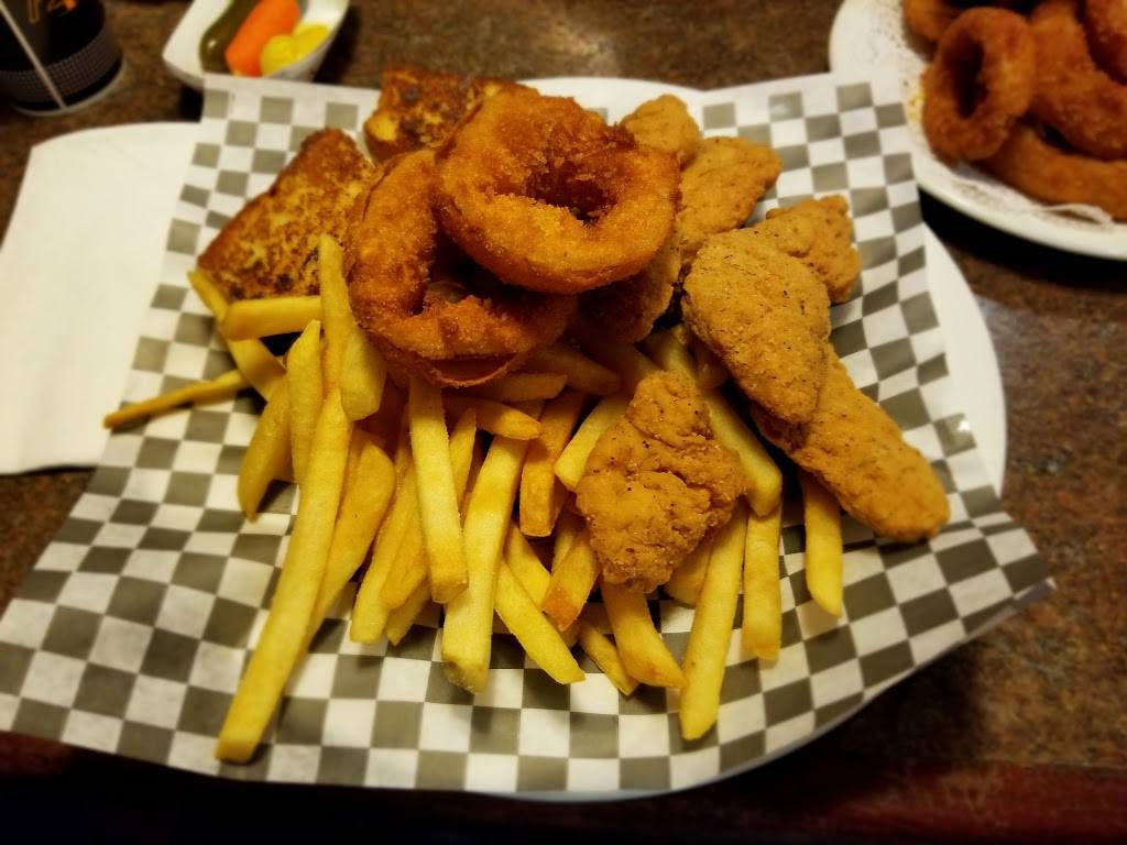 Pauls Place | restaurant | 125 E Taft Ave, Orange, CA 92865, USA | 7142838701 OR +1 714-283-8701