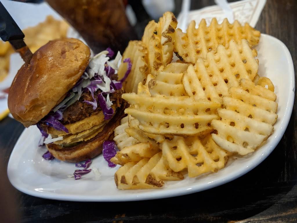 Walk-Ons | restaurant | 5601 Crosslake Pkwy, Waco, TX 76712, USA | 2547329200 OR +1 254-732-9200