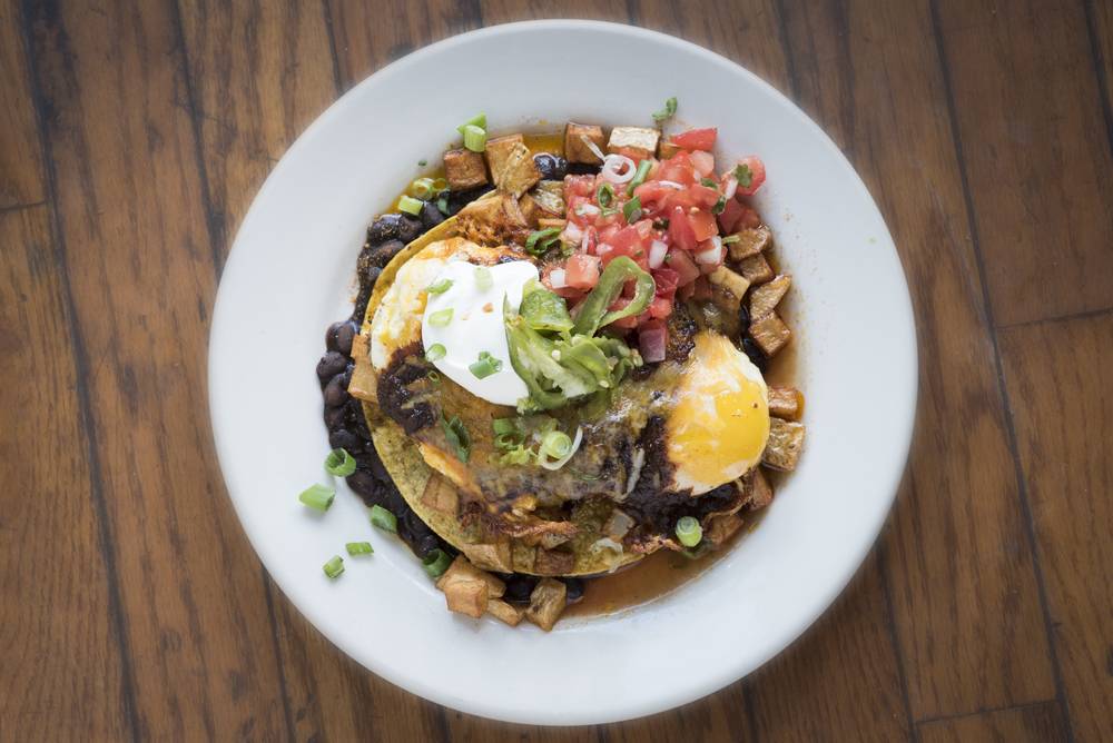 Alto Cinco | restaurant | 526 Westcott St, Syracuse, NY 13210, USA | 3154226399 OR +1 315-422-6399