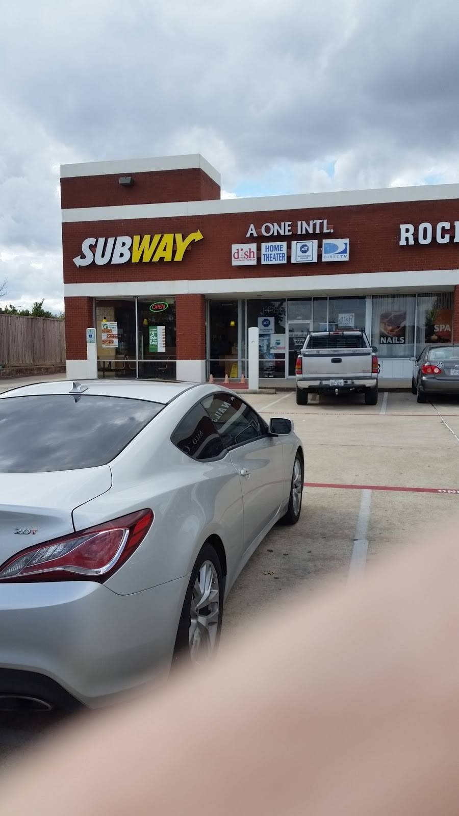 Subway Restaurants | restaurant | 10150 Hwy 6, Sugar Land, TX 77498, USA | 2818796120 OR +1 281-879-6120