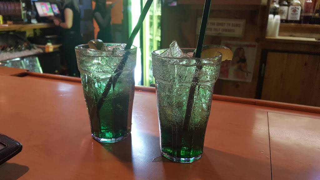 Stampede Ranch | restaurant | 226 Woodlawn Rd W, Guelph, ON N1H 1B6, Canada | 5198221358 OR +1 519-822-1358