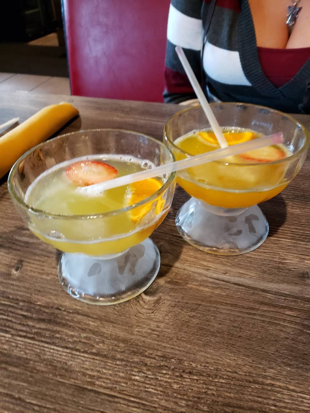 Mimosas Gourmet | restaurant | 30 S El Dorado St, Stockton, CA 95202, USA | 2099100156 OR +1 209-910-0156