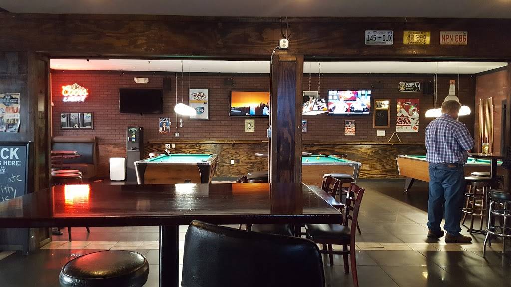 Froggy & Jeffros | restaurant | 4910 Port Royal Rd, Spring Hill, TN 37174, USA | 9316742160 OR +1 931-674-2160