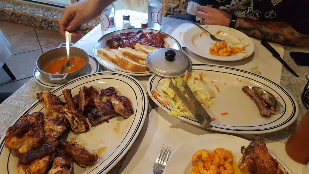 Justins bbq | restaurant | 145 Bloomfield Ave, Newark, NJ 07104, USA | 9734814004 OR +1 973-481-4004