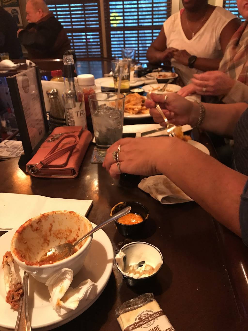 The Saloon | restaurant | 126 VT-100, West Dover, VT 05356, USA | 8024649422 OR +1 802-464-9422