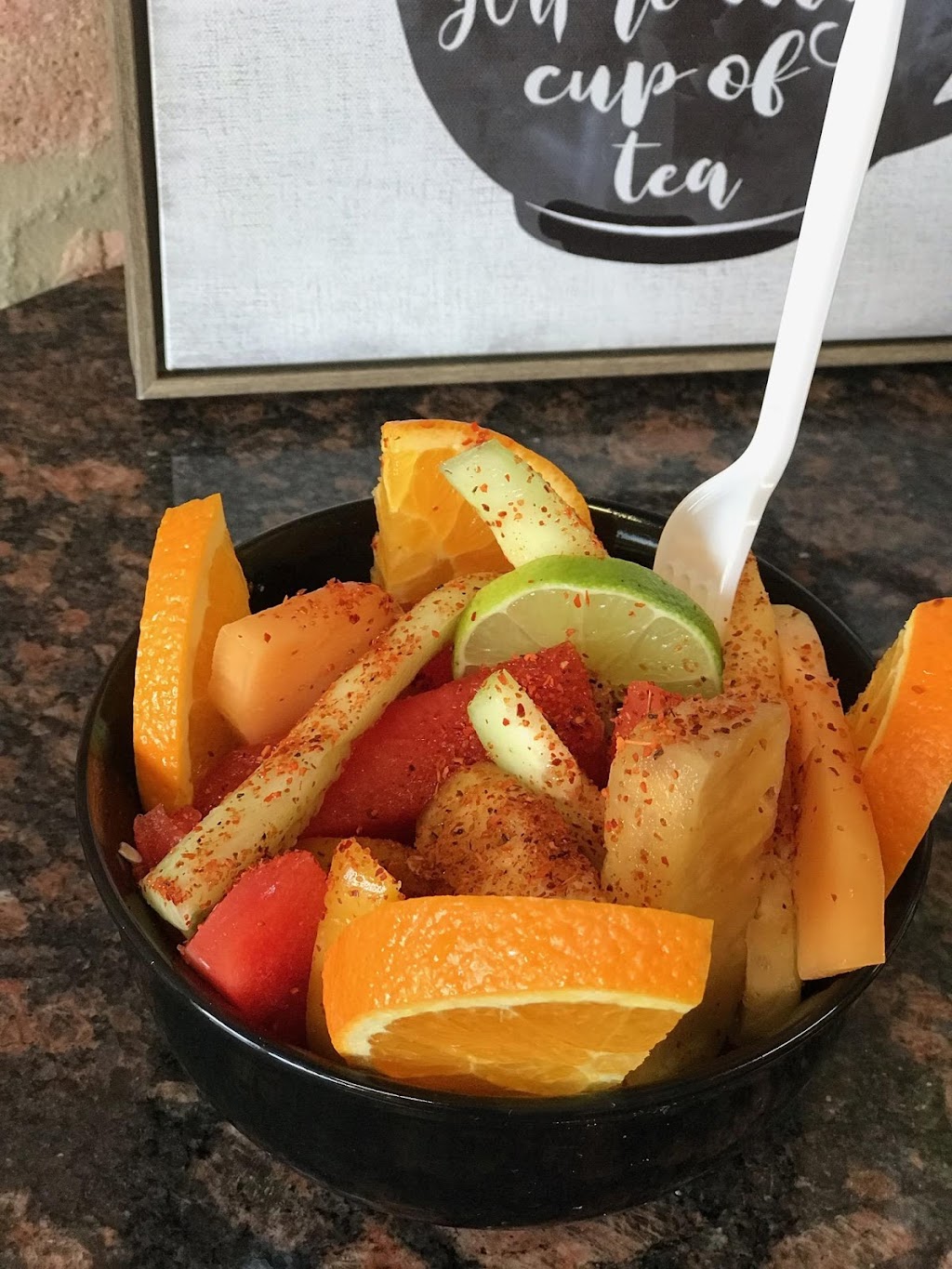 Yolis Ice cream & Coffee | restaurant | 5706 S Western Ave, Chicago, IL 60636, USA | 7734982678 OR +1 773-498-2678