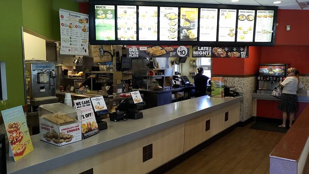 Del Taco | meal takeaway | 1415 Hillman St, Tulare, CA 93274, USA | 5596879058 OR +1 559-687-9058