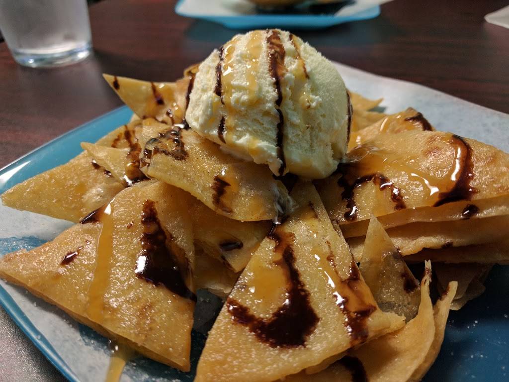 7 Mares | restaurant | 415 S Main St, LaBelle, FL 33935, USA | 8636740998 OR +1 863-674-0998