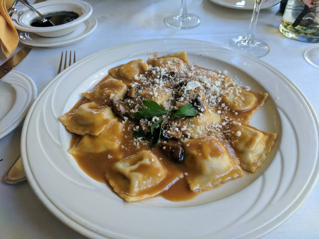 Gennaros Grill & Garden | restaurant | 450 Marsh St, San Luis Obispo, CA 93401, USA | 8057829999 OR +1 805-782-9999