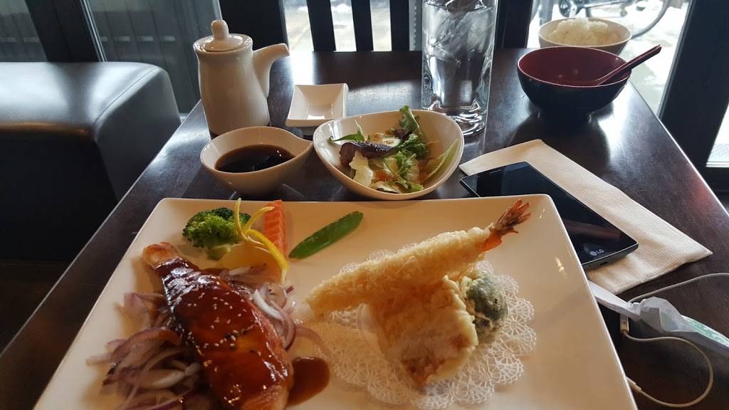 Murasaki | restaurant | 46-44 Vernon Blvd, Long Island City, NY 11101, USA | 7184827088 OR +1 718-482-7088