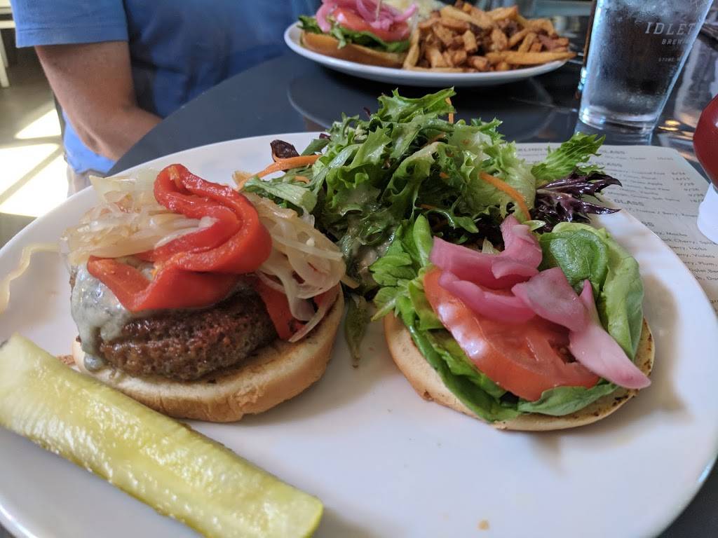 Plate Restaurant | restaurant | 91 Main St, Stowe, VT 05672, USA | 8022532691 OR +1 802-253-2691