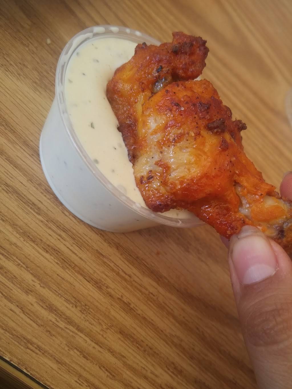 Vincenzos Pizza - Saugus | restaurant | 20701 Plum Canyon Rd, Santa Clarita, CA 91350, USA | 6612969119 OR +1 661-296-9119