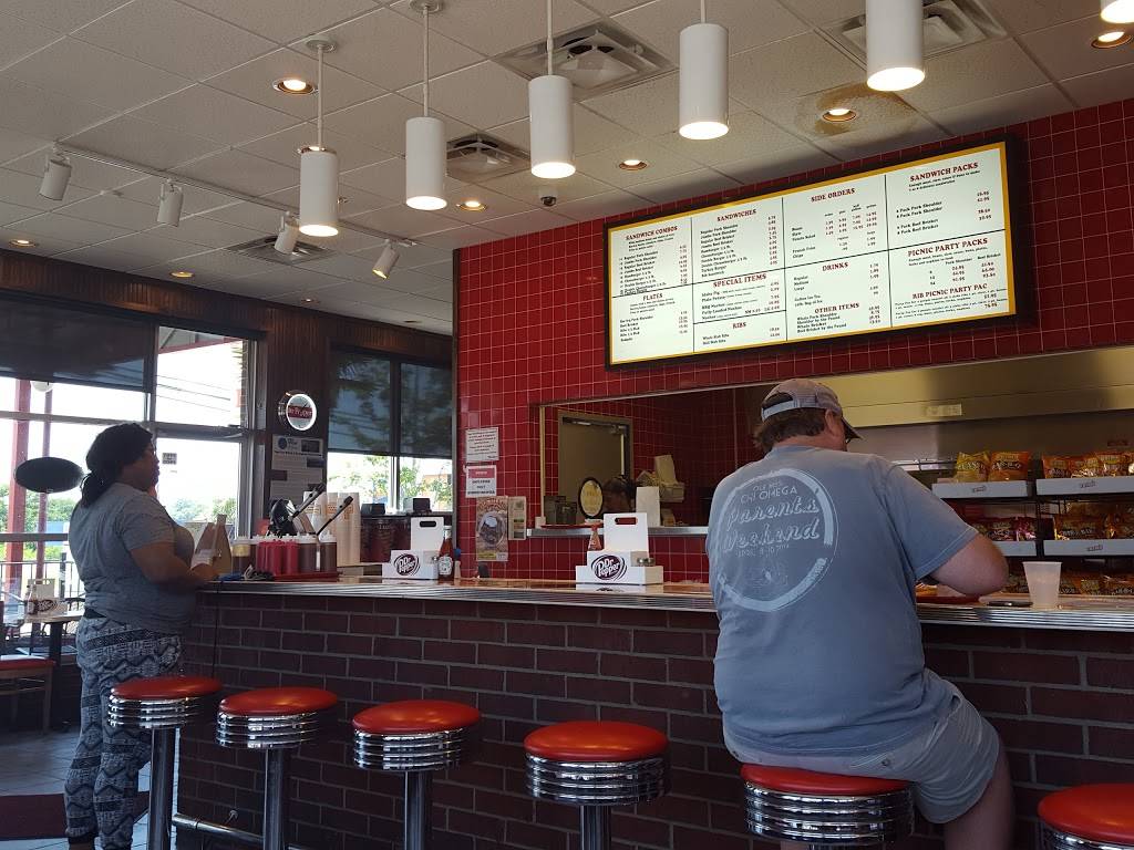 Tops Bar-B-Q | restaurant | 5144 Poplar Ave, Memphis, TN 38117, USA | 9016827146 OR +1 901-682-7146