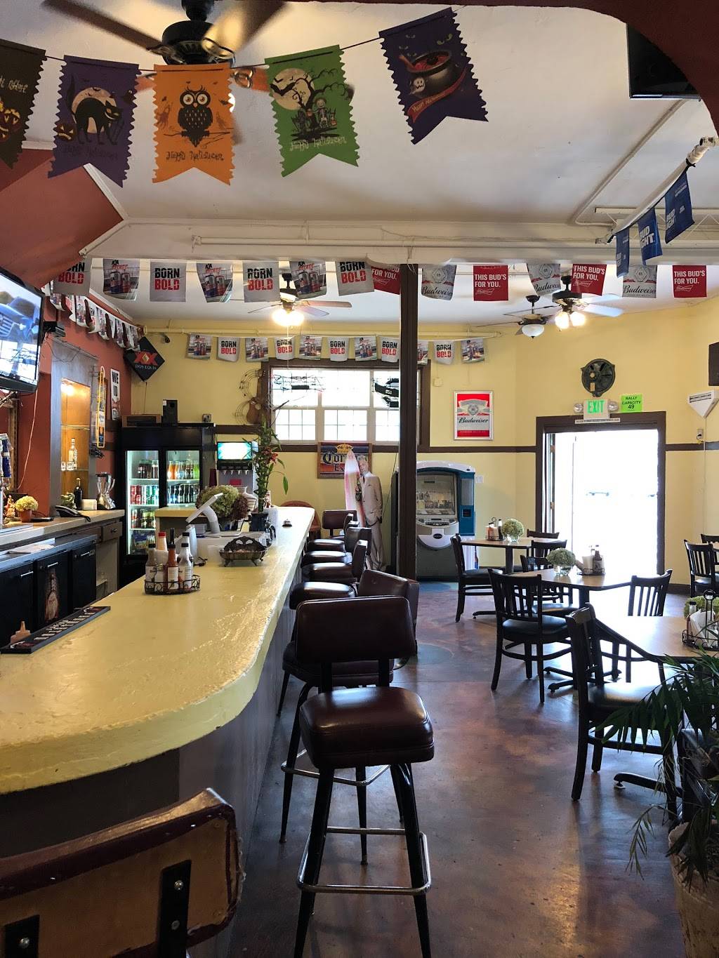 Mariscos Nayarita | restaurant | 204 4th St, Hollister, CA 95023, USA | 8313130753 OR +1 831-313-0753