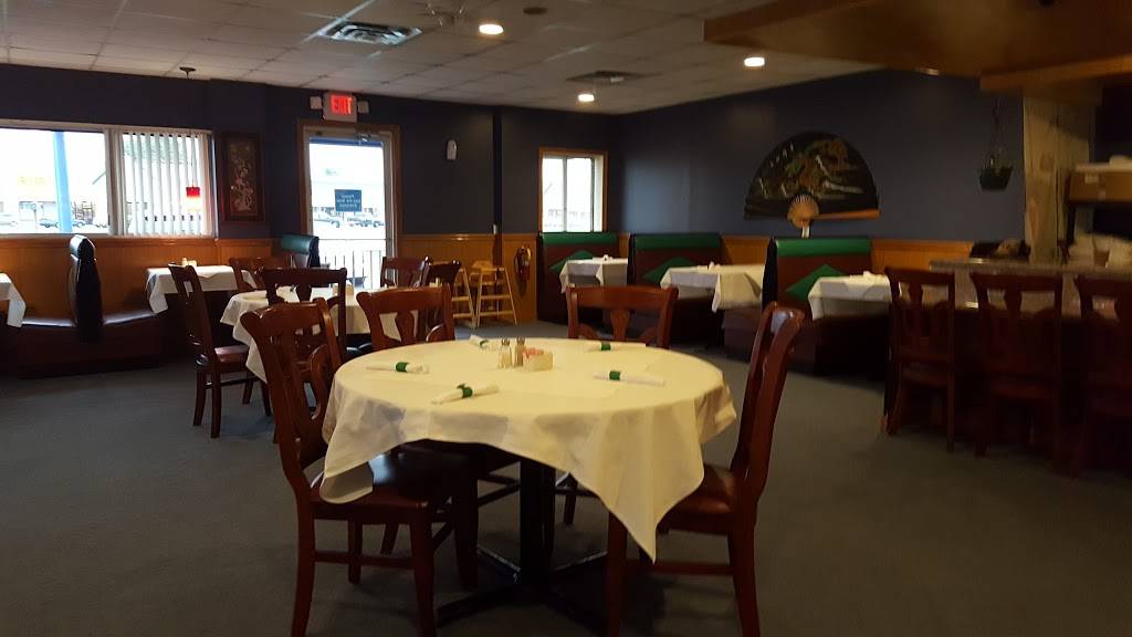 Billy Lee Chop Suey House | meal takeaway | 642 Hebron Rd, Heath, OH 43056, USA | 7402810832 OR +1 740-281-0832