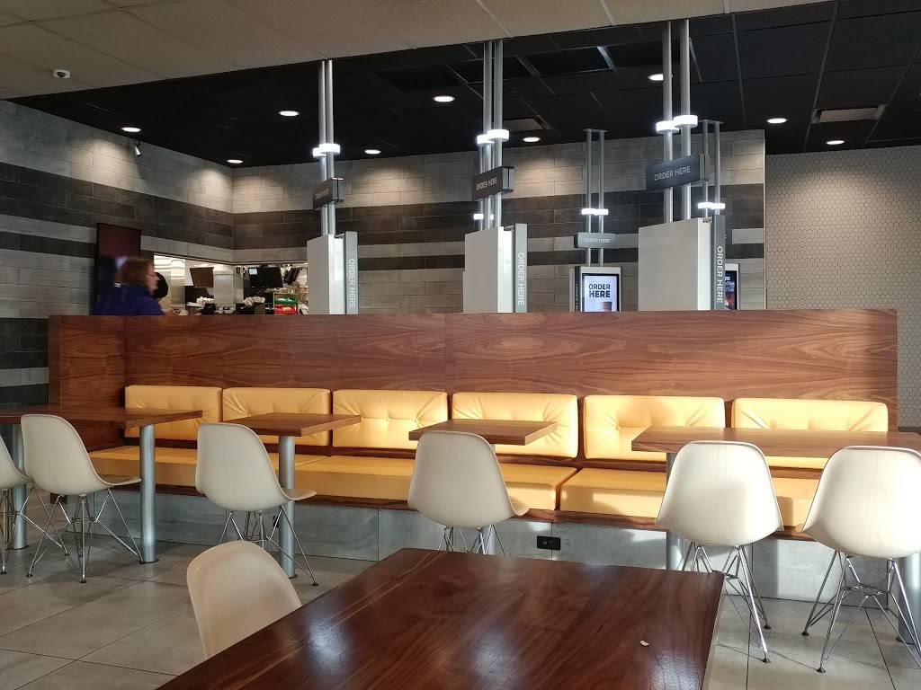 McDonalds | cafe | 14201 E 6th Ave, Aurora, CO 80011, USA | 7206392617 OR +1 720-639-2617