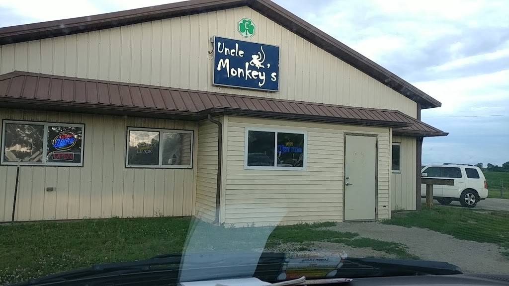 Uncle Monkeys | restaurant | 100 Dye Rd, Illiopolis, IL 62539, USA | 2173814400 OR +1 217-381-4400