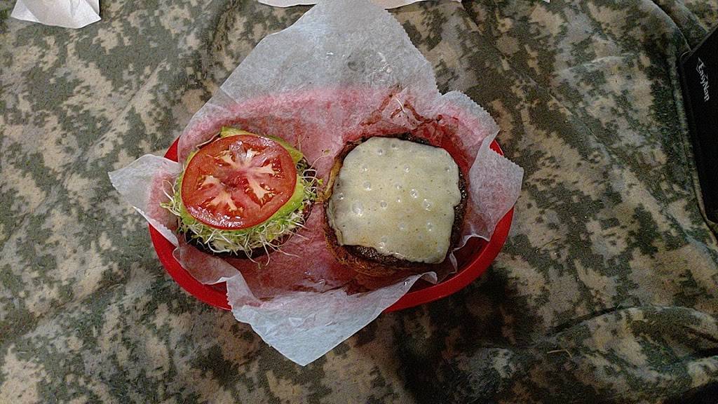 Cafe Huey | restaurant | 260 Championship Way, Harrisburg, PA 17101, USA | 7179713200 OR +1 717-971-3200