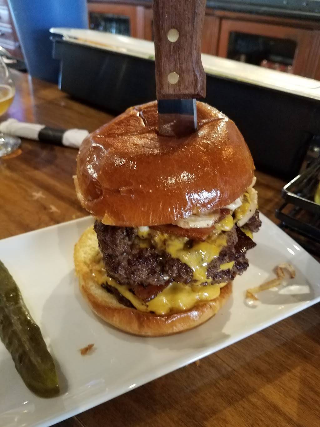 Lassens Tap | restaurant | 2131 183rd St, Homewood, IL 60430, USA | 7089572220 OR +1 708-957-2220