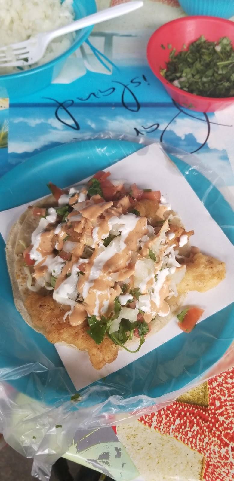Chekos Mariscos y tacos varios | restaurant | Av. Alfonso Vidal Y Planas 85, Nueva Tijuana, 22435 Tijuana, B.C., Mexico | 016647820918 OR +52 664 782 0918
