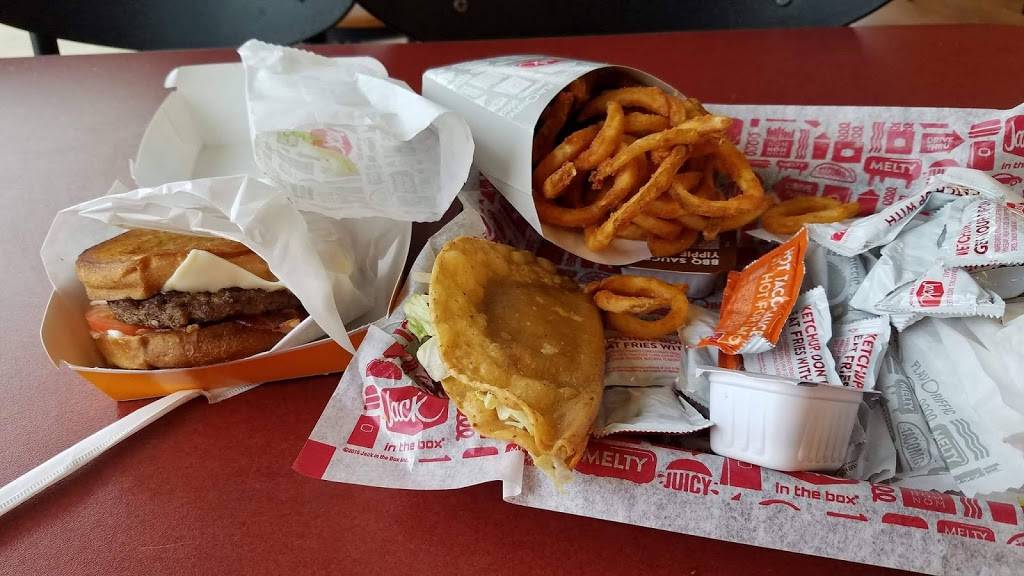 Jack in the Box | restaurant | 165 Oyster Creek Dr, Lake Jackson, TX 77566, USA | 9795832187 OR +1 979-583-2187