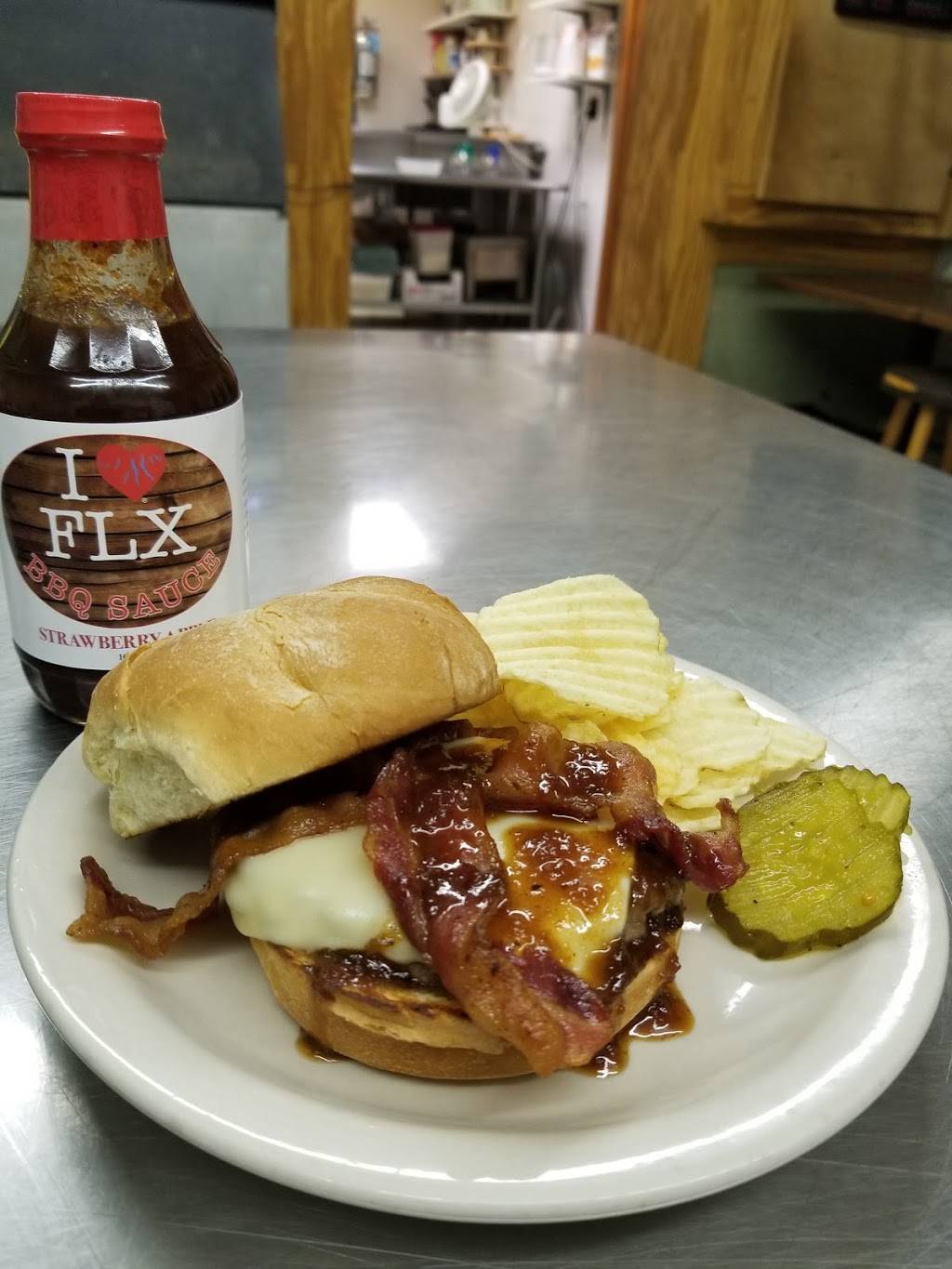 Pennys Place Family Restaurant | restaurant | 2109 route 5&20 liberty plaza, Seneca Falls, NY 13148, USA | 3155688746 OR +1 315-568-8746