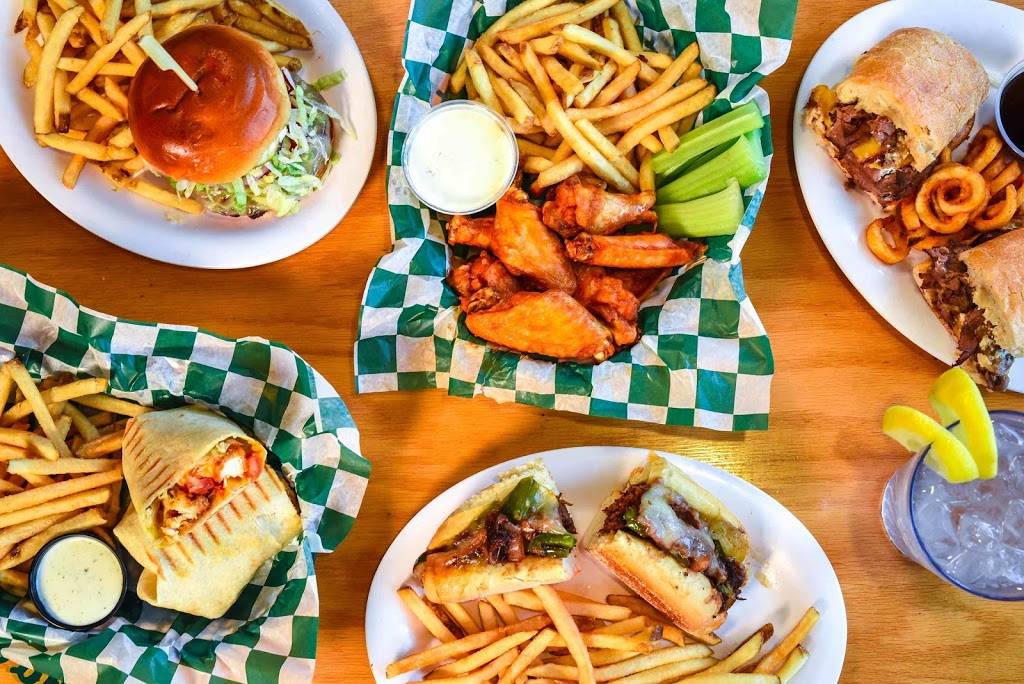 Beef O Bradys | restaurant | 6844 Suwannee Plaza Ln, Live Oak, FL 32060, USA | 3862190522 OR +1 386-219-0522