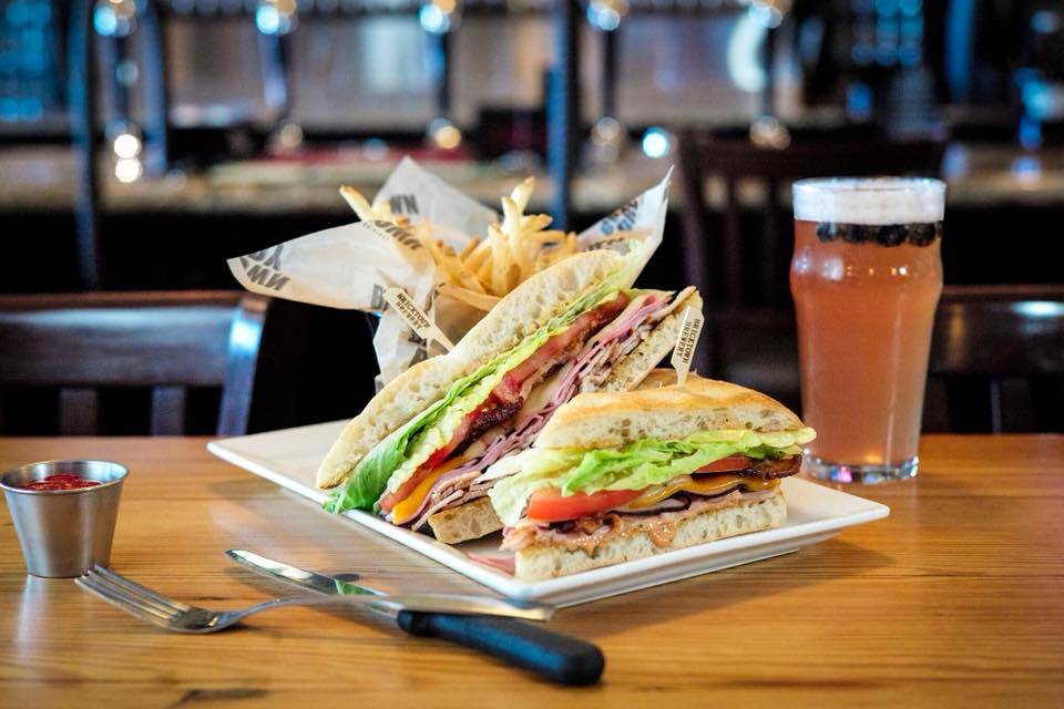 Bricktown Brewery Springfield, MO | restaurant | 2040 E Independence St, Springfield, MO 65804, USA | 4178870100 OR +1 417-887-0100