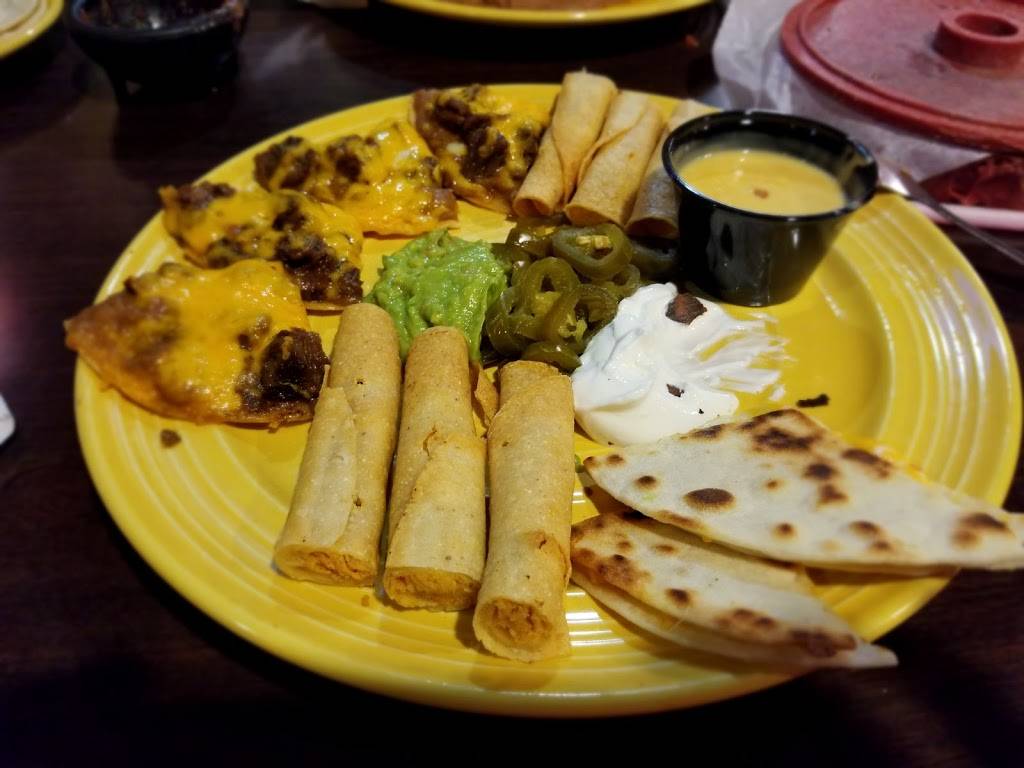 Las Palapas | restaurant | 151 Creekside Crossing, New Braunfels, TX 78130, USA | 8303877232 OR +1 830-387-7232