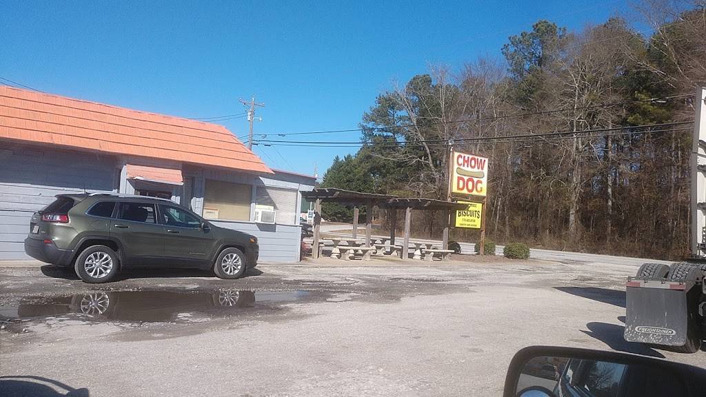 Chow Dog | restaurant | 2572 Covington Hwy, Conyers, GA 30012, USA | 7704838798 OR +1 770-483-8798