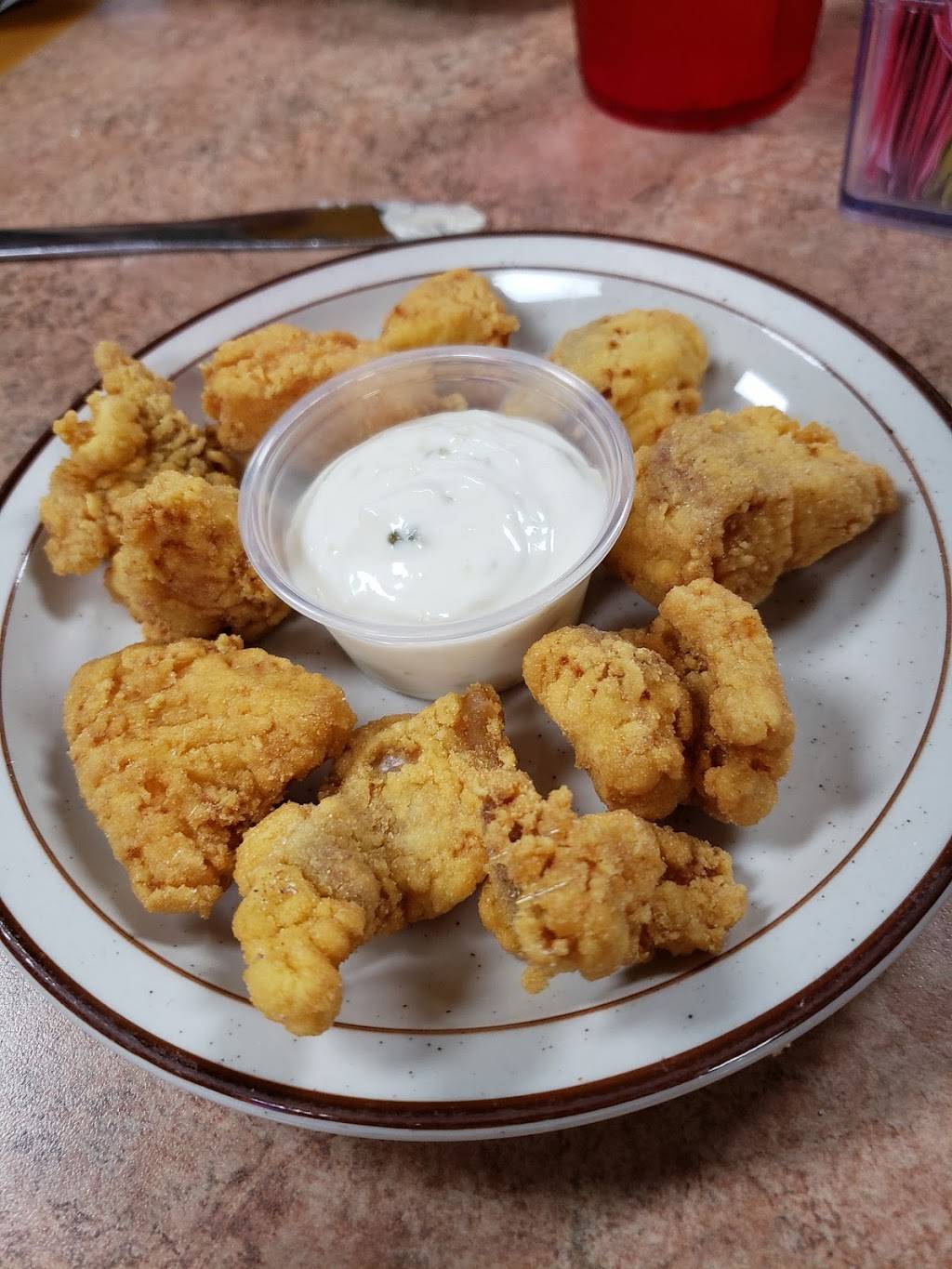 Pelicans On the Bayou | restaurant | 5 Jefferson St, New Iberia, LA 70560, USA | 3373648677 OR +1 337-364-8677