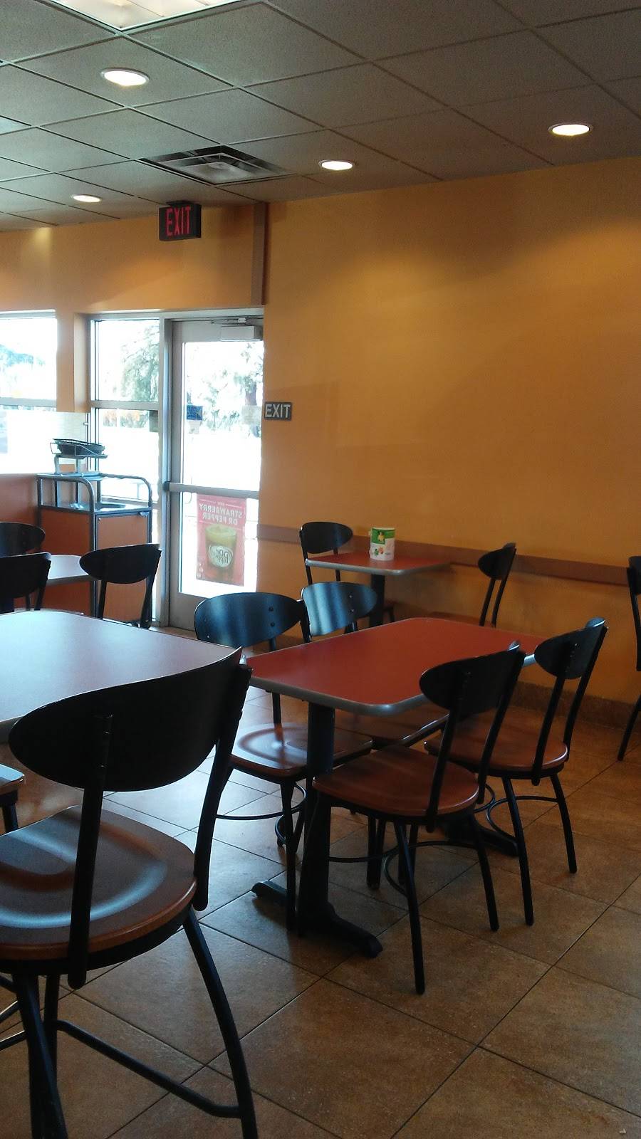 Jack in the Box | restaurant | 1405 W Olive Ave, Fresno, CA 93728, USA | 5594761902 OR +1 559-476-1902