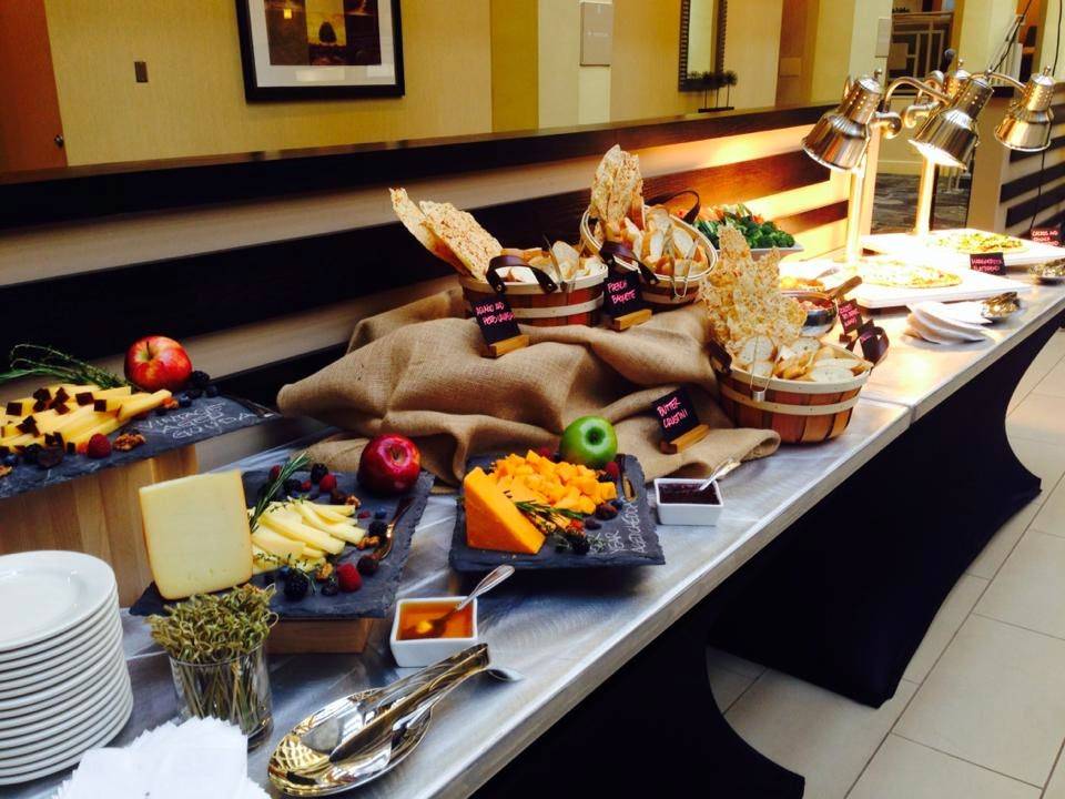 Cadwells Grille | restaurant | 1445 Lake Cook Rd, Deerfield, IL 60015, USA | 8479454500 OR +1 847-945-4500